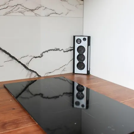 Practical And Pleasant 20 M Apartment *